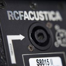 Loa sub hơi RCF S 8018 II
