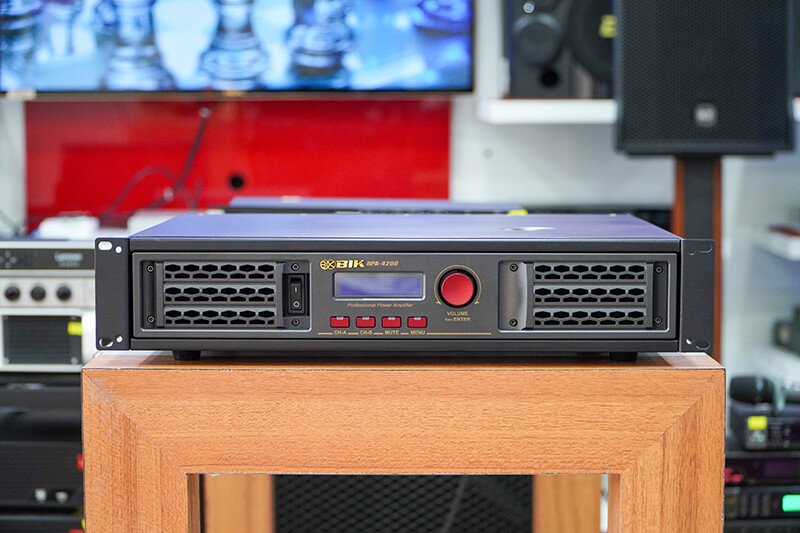 Cục đẩy công suất BIK BPA-4200