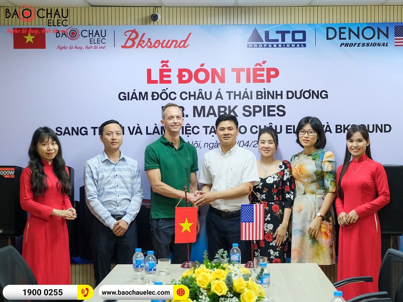 Đón tiếp Giám đốc Alto & Denon Professional khu vực Châu Á Thái Bình Dương Mr. Mark Spies sang thăm và làm việc tại BKSound