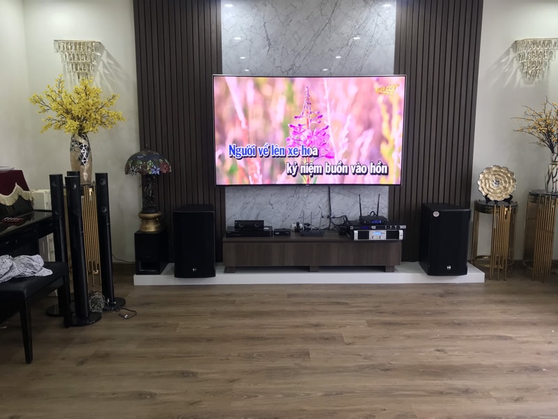 Dàn karaoke gia đình sử dụng loa karaoke RCF
