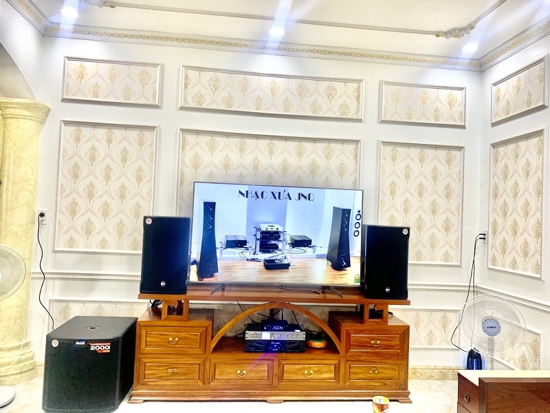 Dàn karaoke sử dụng loa karaoke RCF 